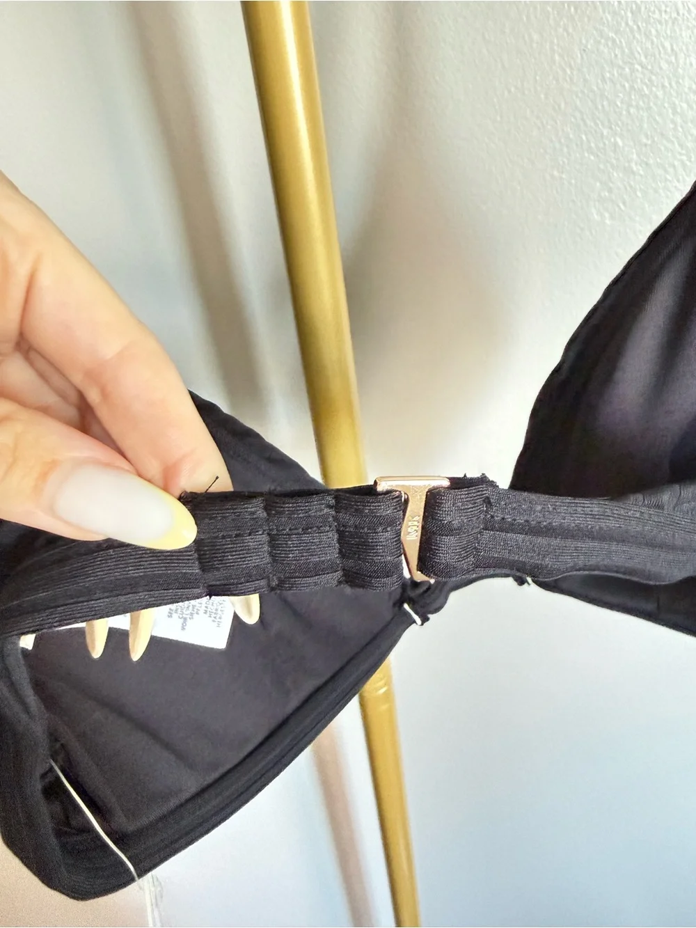 NWT Michael Kors Ribbed Triangle Bikini Top – Black, Size M - Picture 4 of 4